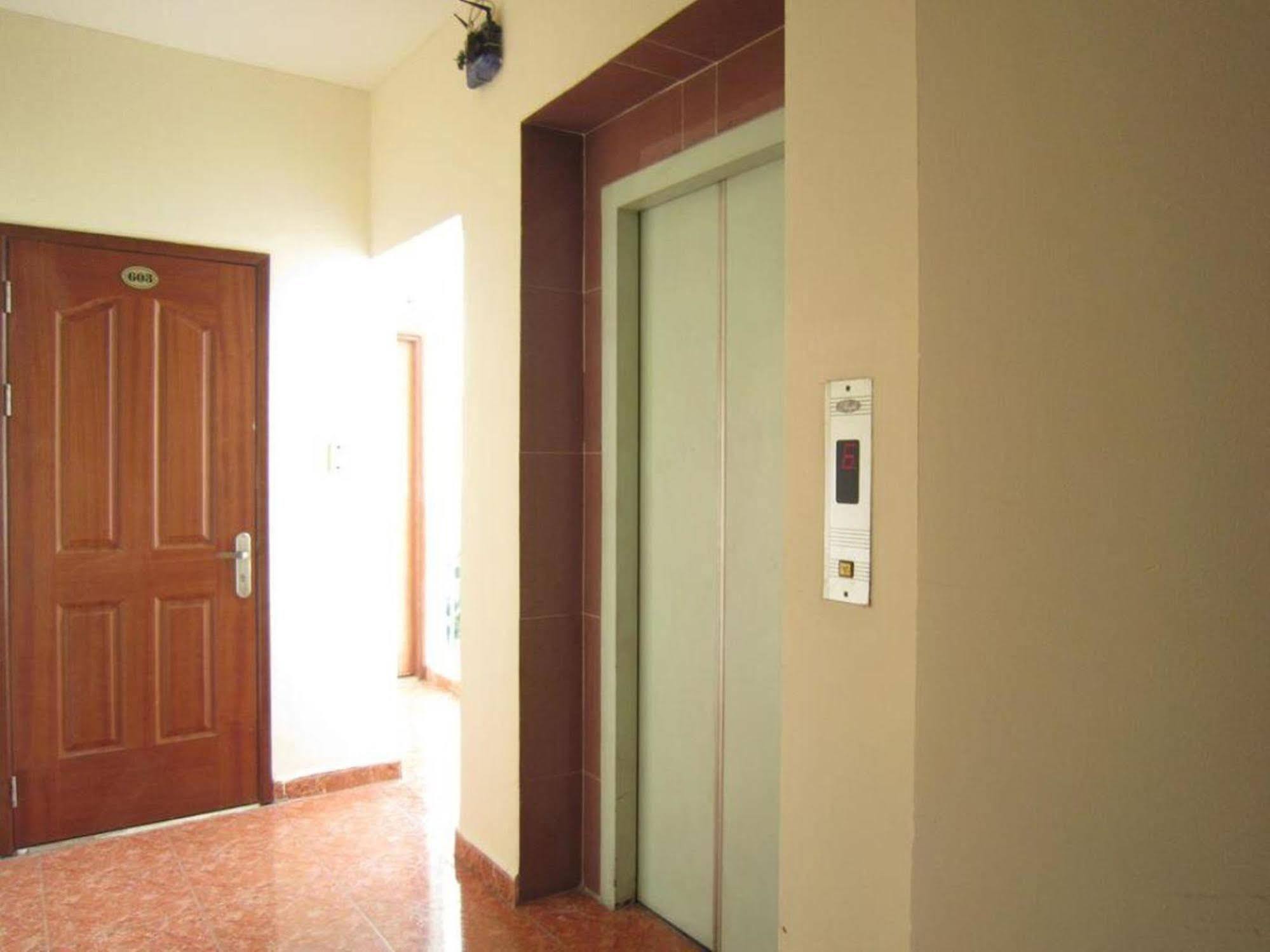 Hotel Reddoorz @ Pham Ngu Lao Street 3 Ho Či Minovo Město Exteriér fotografie